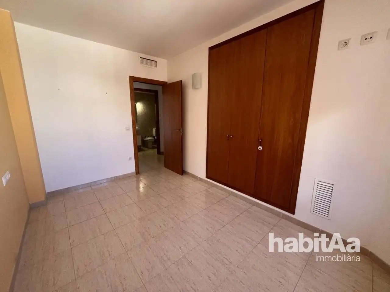 Pis amb ascensor en venda a Arquitecte Joan Bordas, imagen 27