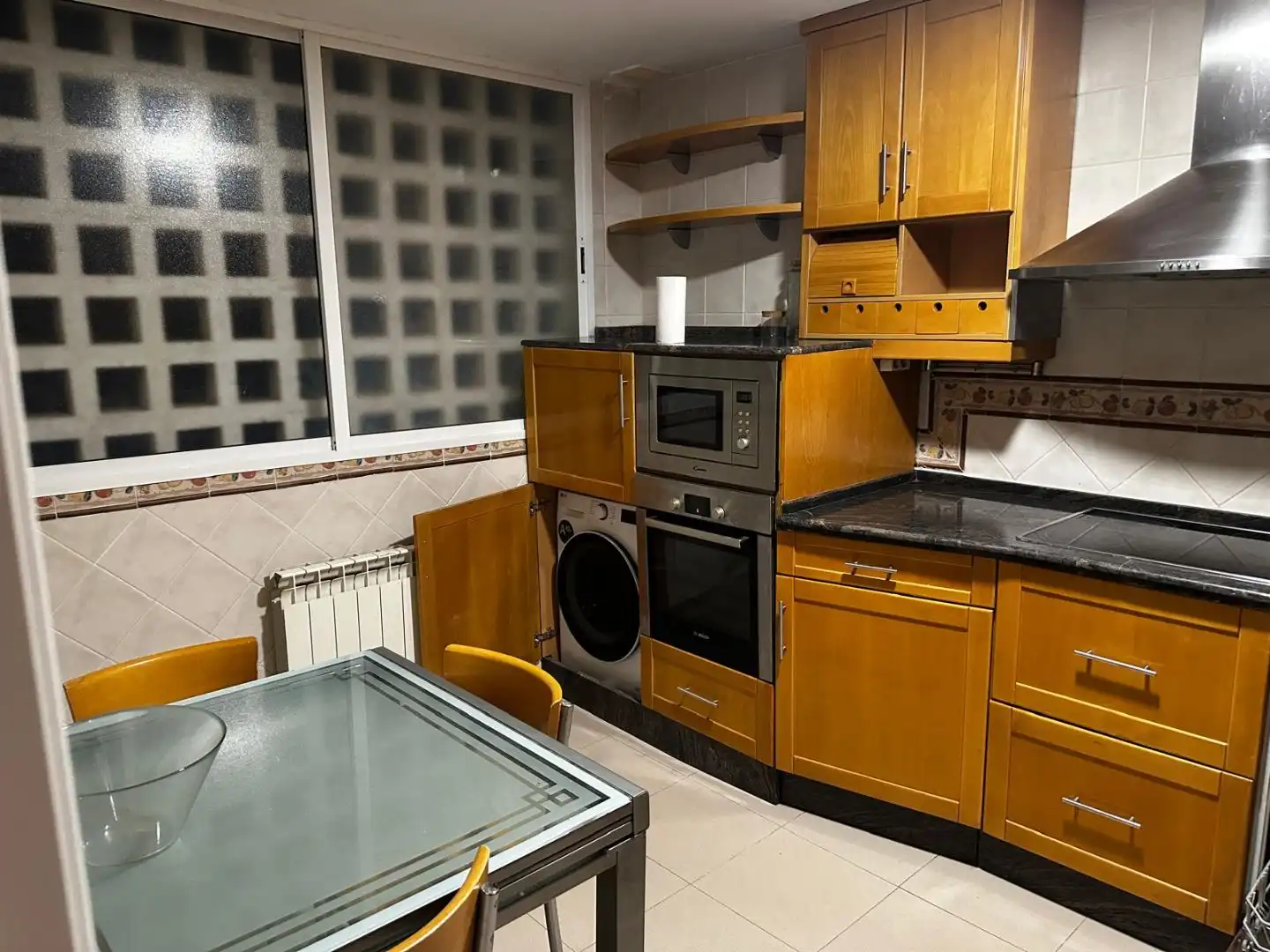 Kitchen of Flat for rent in Granada  with Air Conditioner, Heating and Terrace