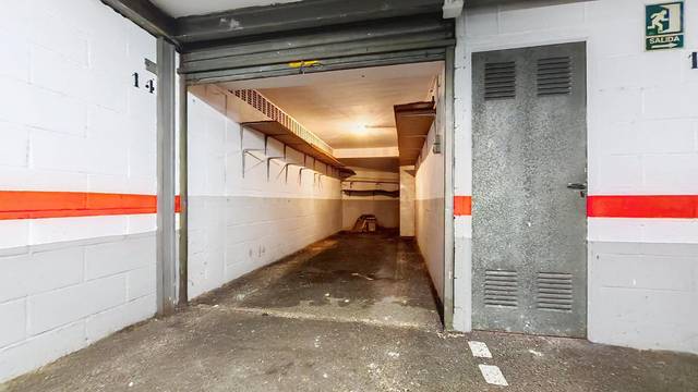 Garaje en Venta en Parque del Oeste