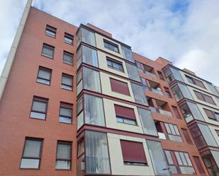 Exterior view of Flat for sale in Burgos Capital  with Heating, Parquet flooring and Terrace