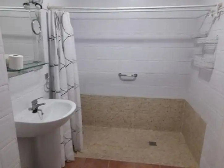 Baño de Piso en venta en Burguillos, Sevilla