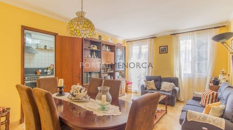 Amplio piso en venta en Es Castell