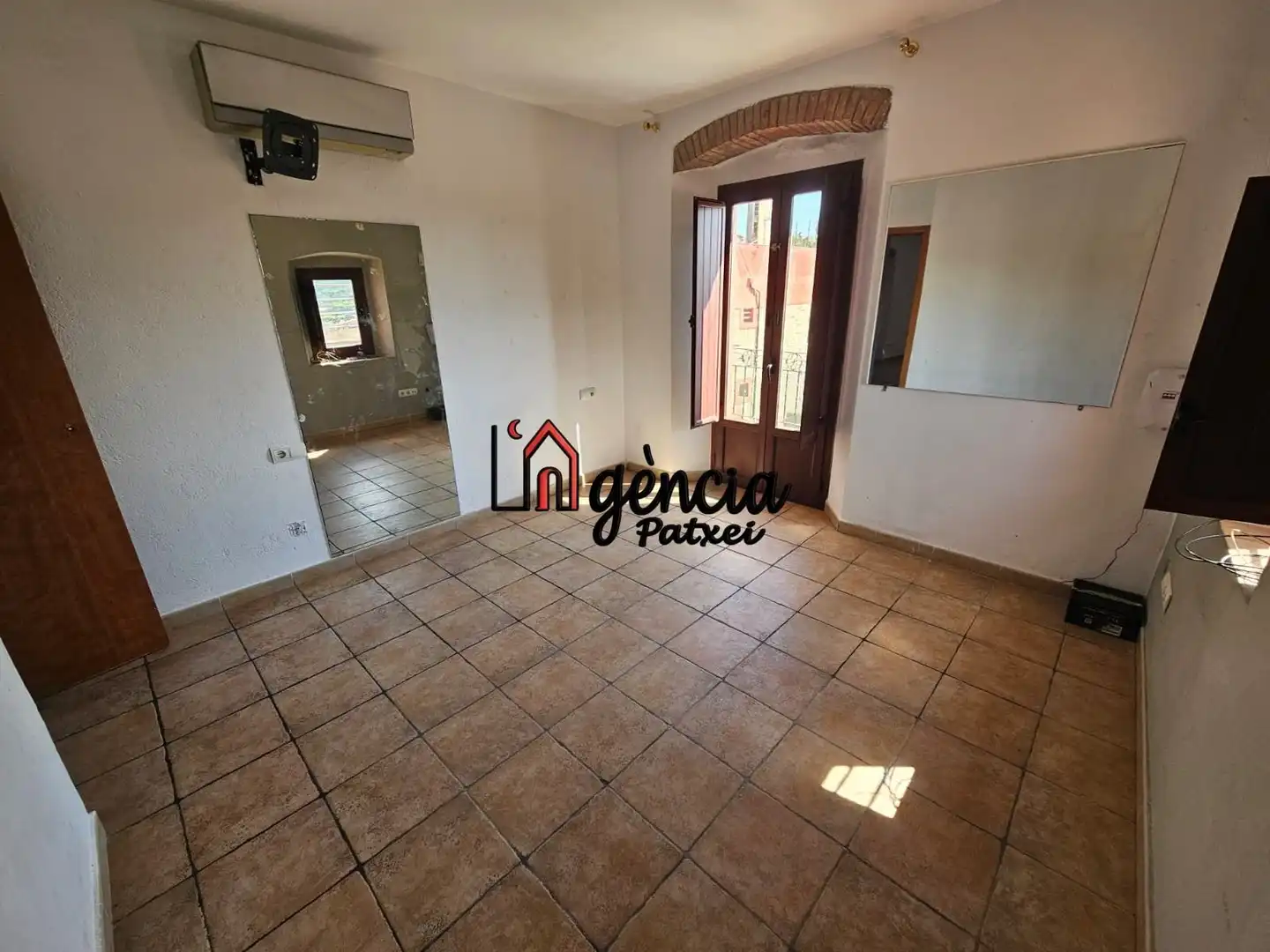 Piso en venta en Poble, imagen 2
