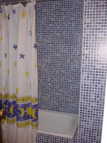 Badezimmer von Wohnungen zur Miete in Almuñécar mit Terrasse, Waschmaschine und Mikrowelle