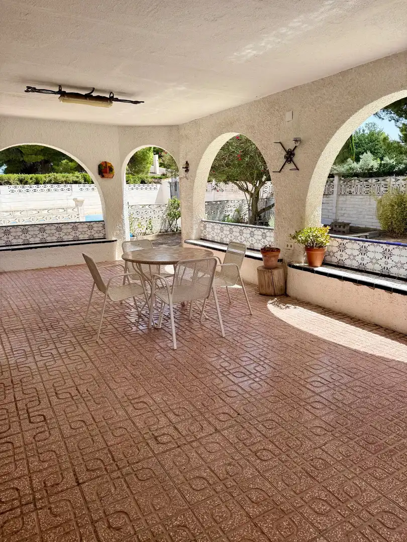 Terraza de Casa o chalet en venta en Villena con Calefacción, Jardín privado y Trastero