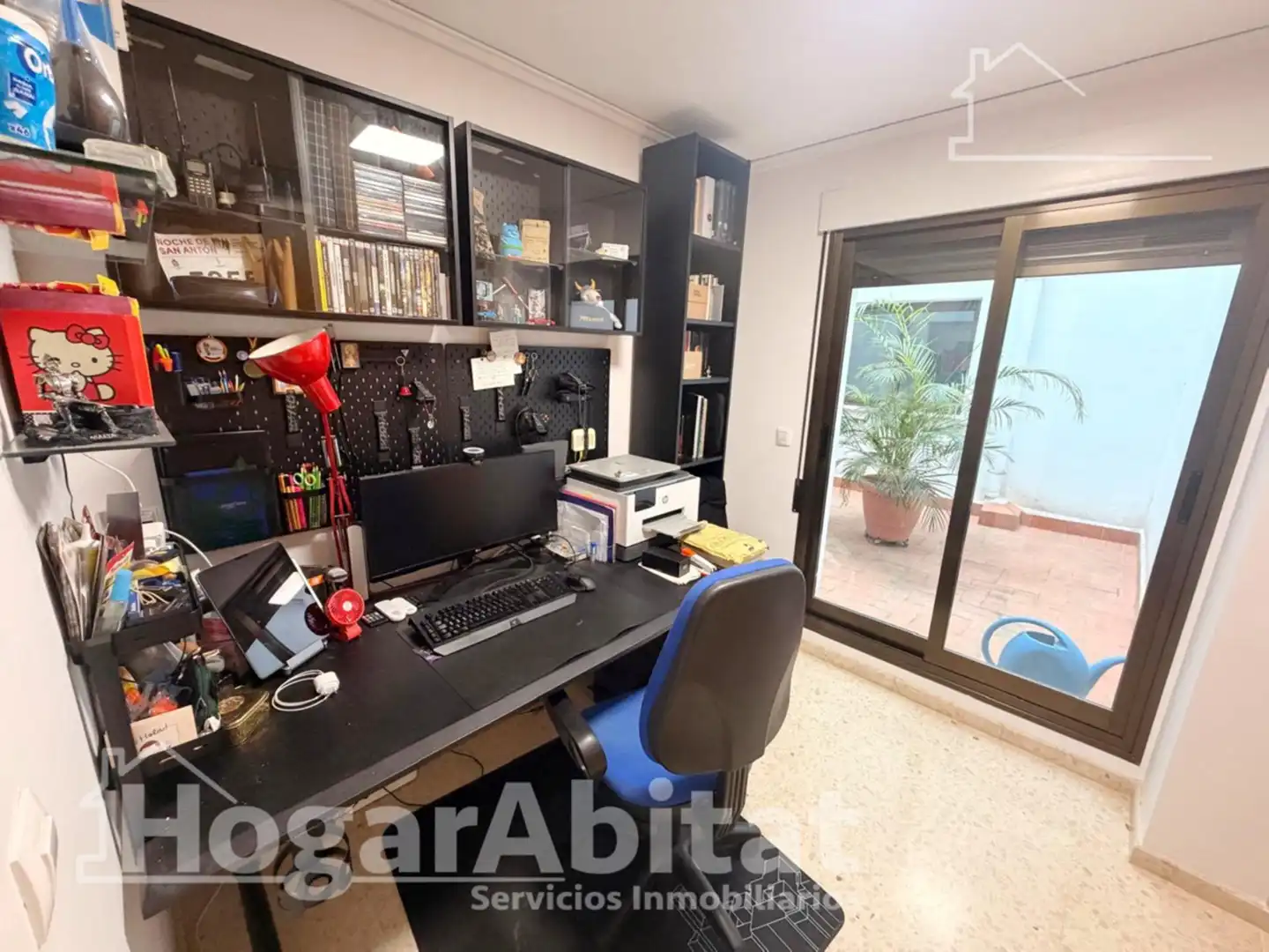 Flat for sale in Montserrat  with Air Conditioner, Heating and Terrace