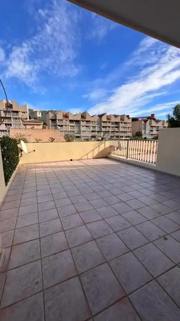 Terraza de Dúplex de alquiler en Calpe / Calp con Aire acondicionado, Jardín privado y Parquet