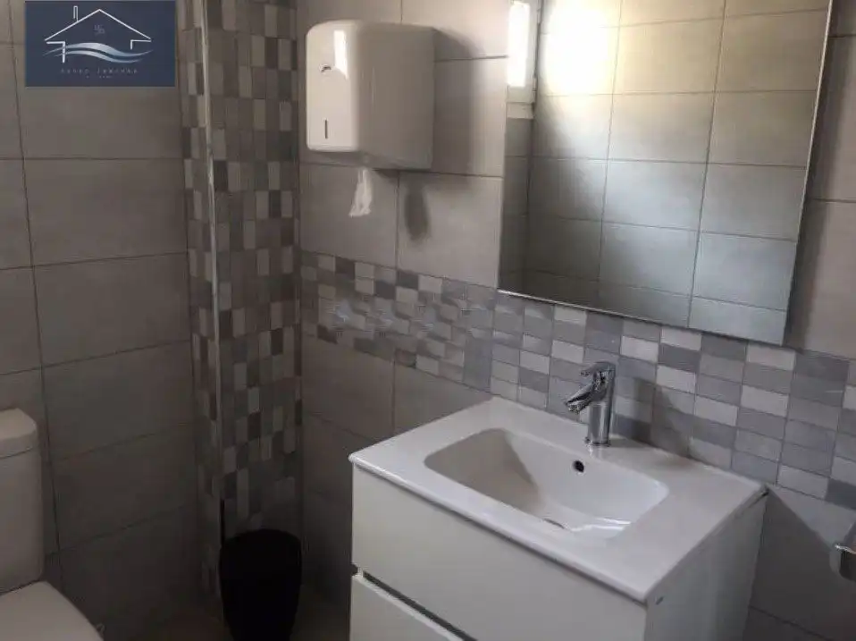 Büro mit Aufzug zur Miete in Centro