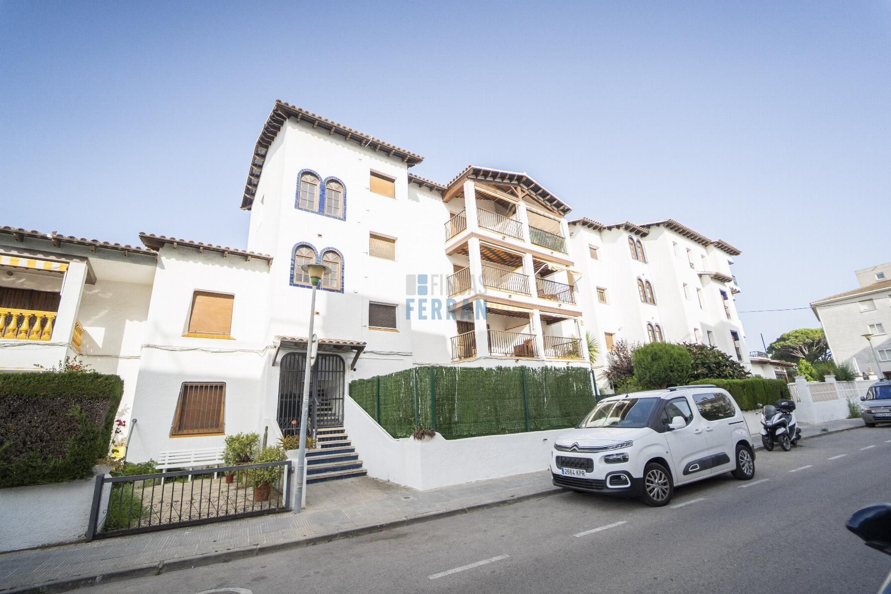 Vista exterior de Apartamento en venta en El Vendrell con Aire acondicionado y Amueblado