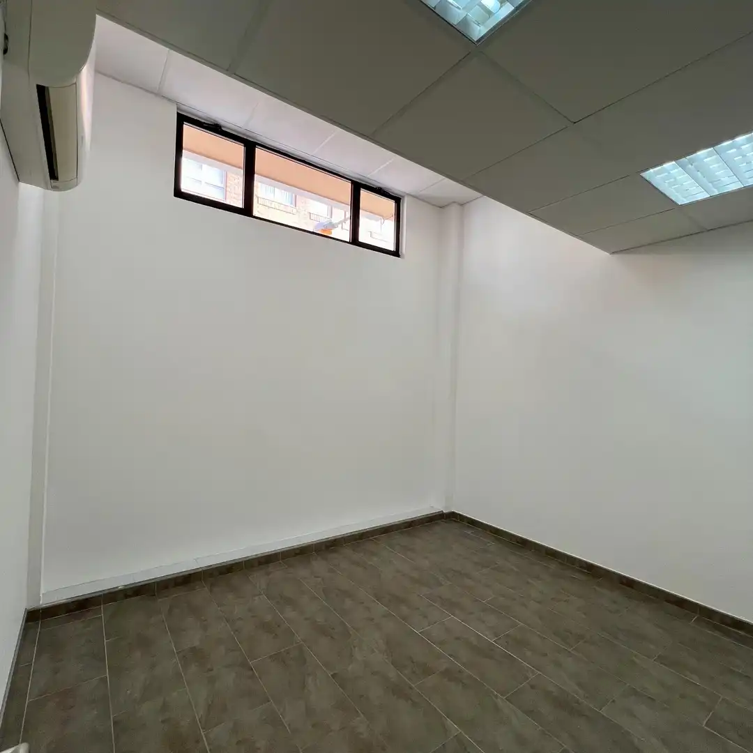 Büro zur Miete in Arteixo
