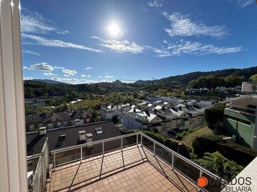 Adosado con jardín en venta en Berio Pasealekua 76