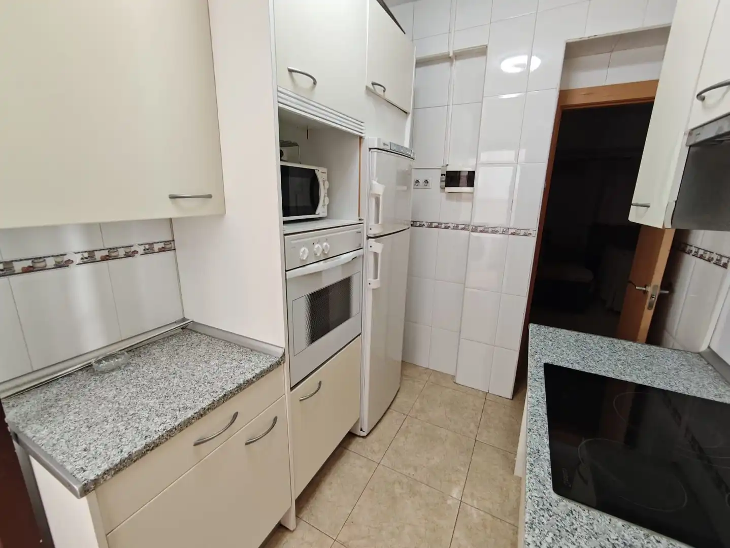 Cuina de Pis en venda en Mérida amb Aire condicionat, Calefacció i Moblat
