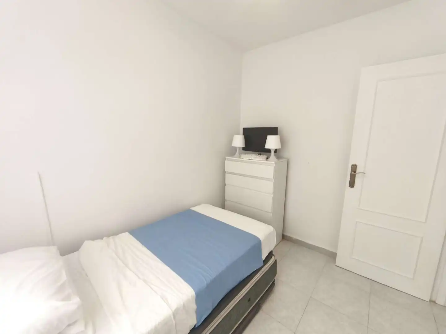 Dormitori de Apartament en venda en Orihuela amb Aire condicionat, Terrassa i Piscina