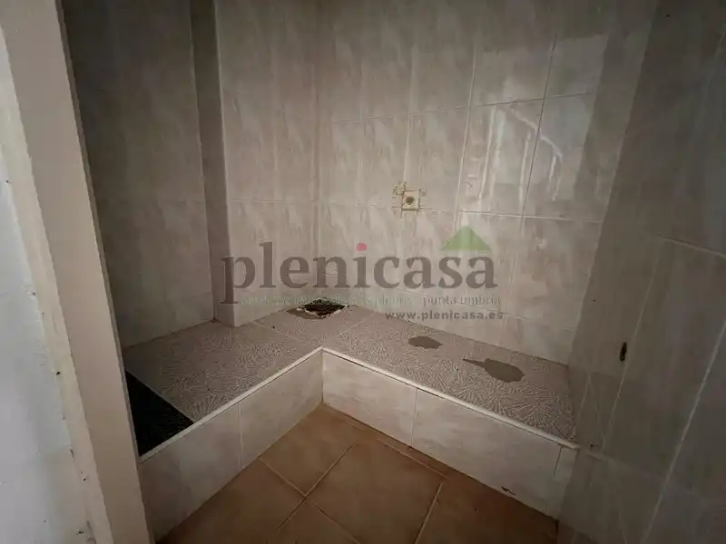 Baño de Local de alquiler en Punta Umbría