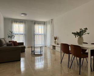 Sala d'estar de Pis de lloguer en Sant Joan de Moró amb Moblat i Balcó