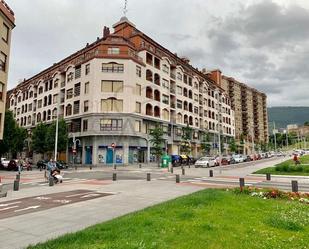 Vista exterior de Garatge en venda en Bilbao 