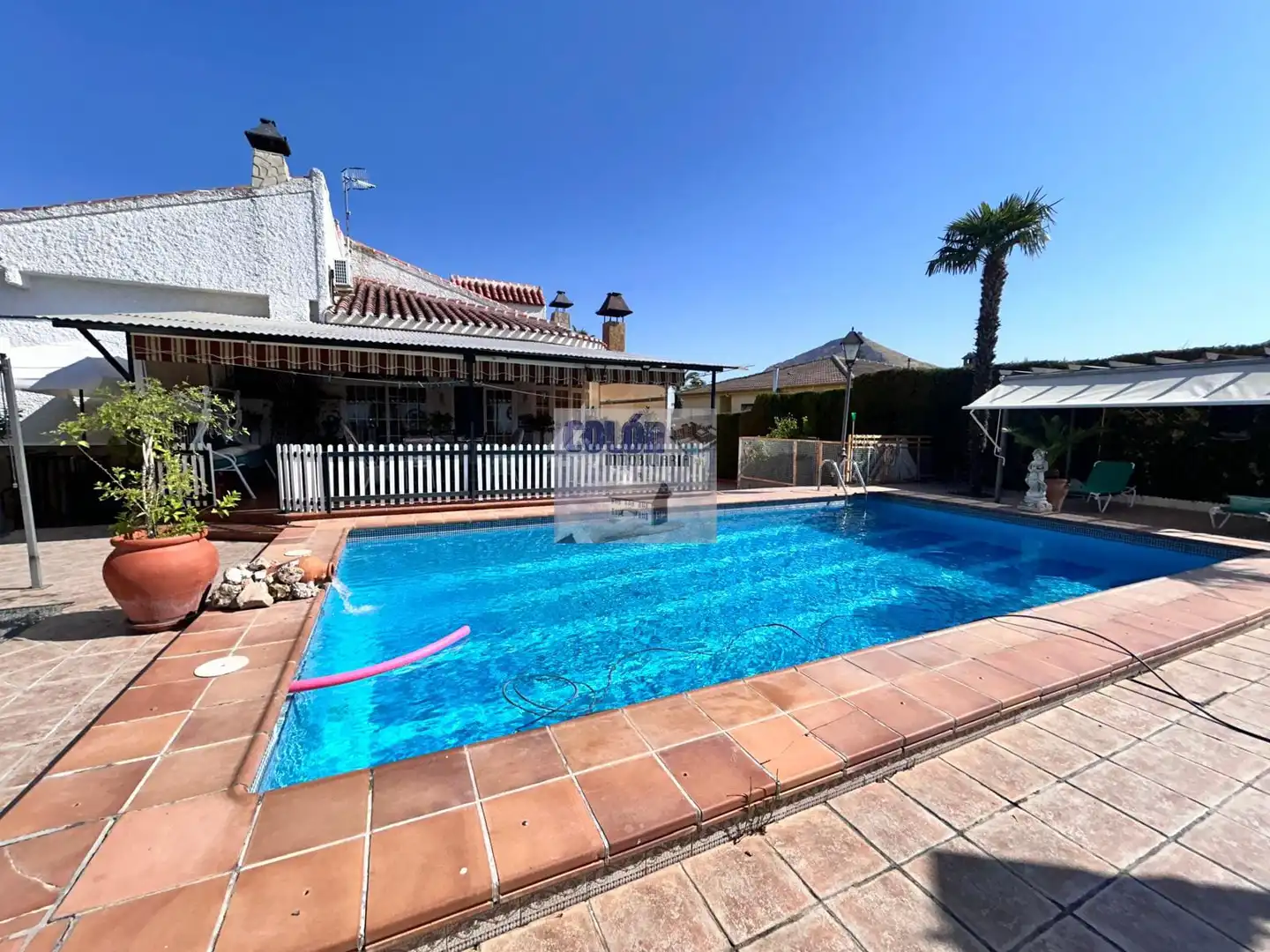 Xalet amb piscina en venda a Martos, imagen 2