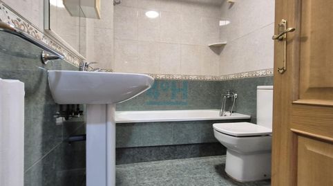 Foto 3 de Piso de alquiler en Barrocanes, Ourense Capital