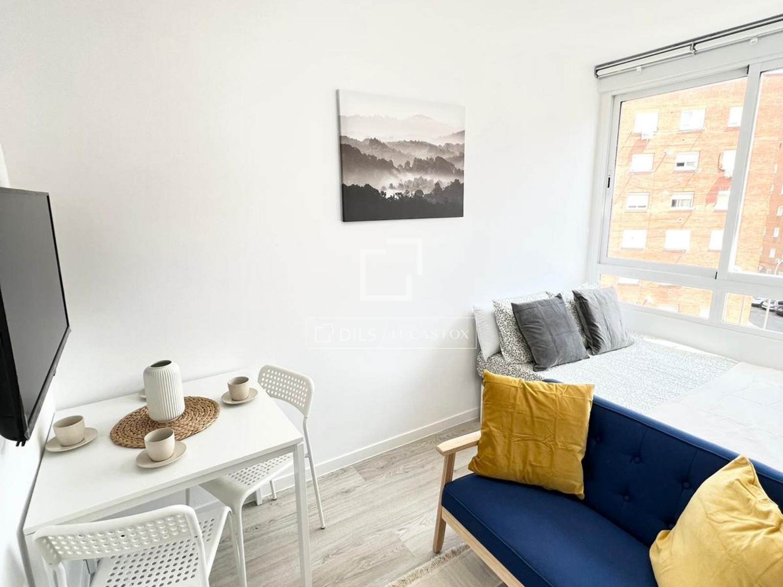 Bedroom of Flat for sale in  Madrid Capital  with Air Conditioner, Heating and Furnished