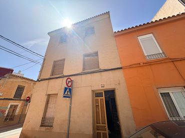 Casa en venda a Almansa