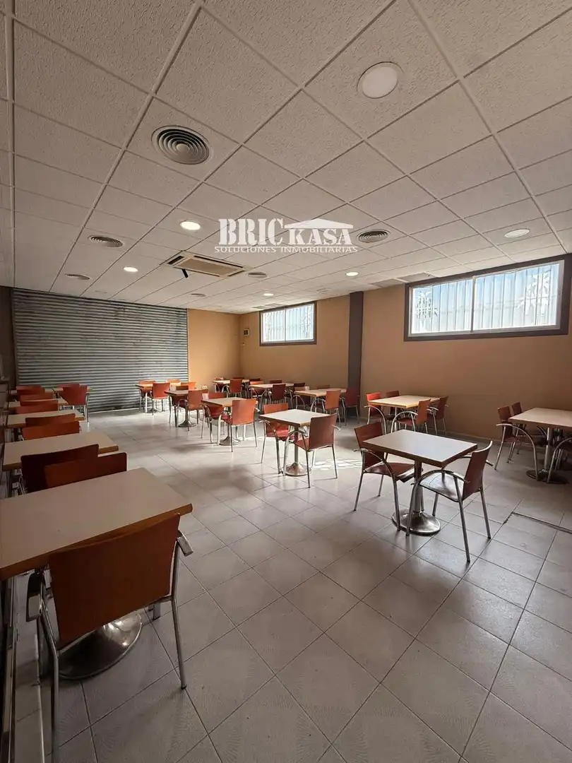 Local comercial en venda a herreros, imagen 8