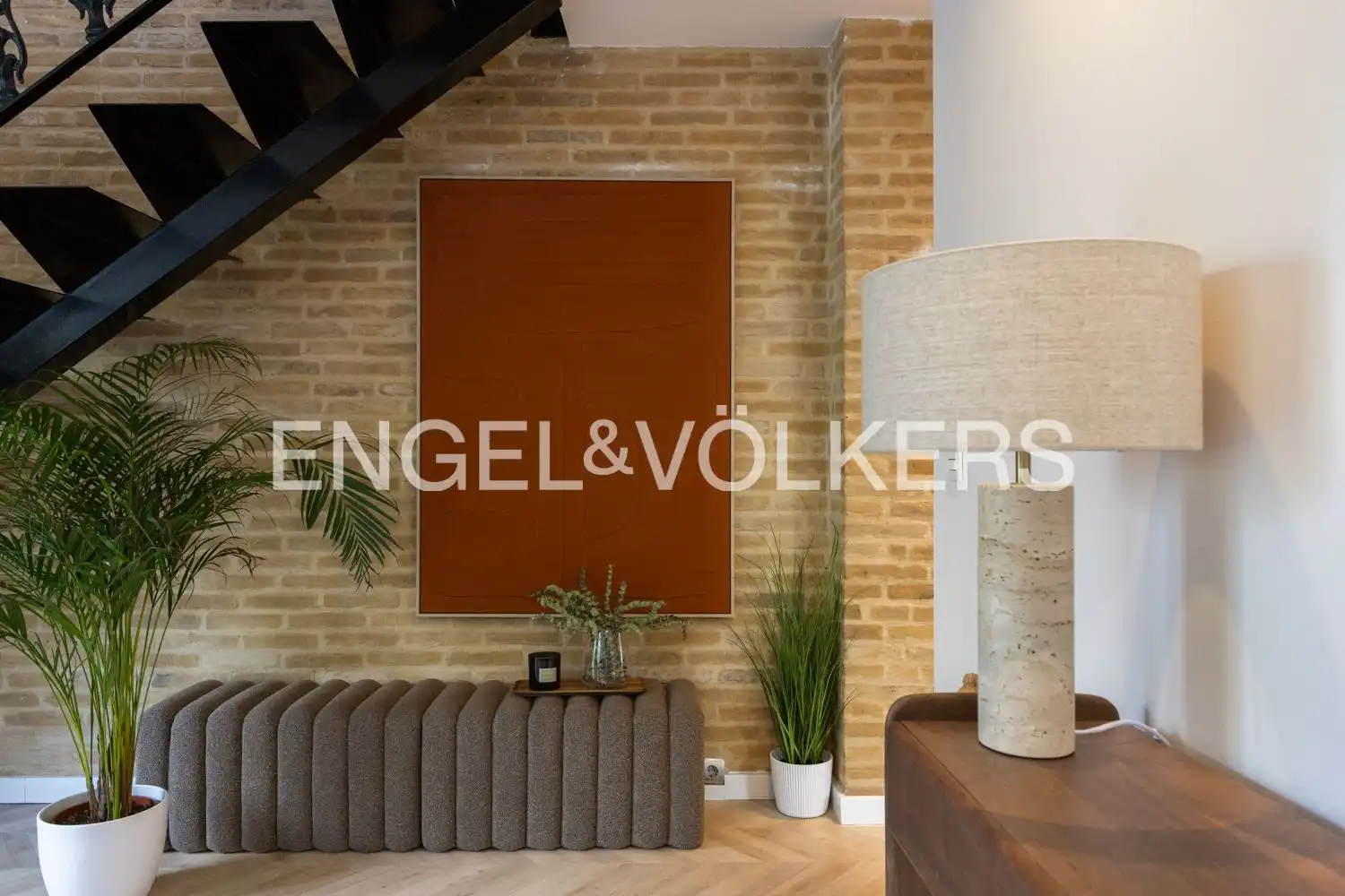 Exterior view of Attic for sale in Valencia  with Air Conditioner, Heating and Parquet flooring