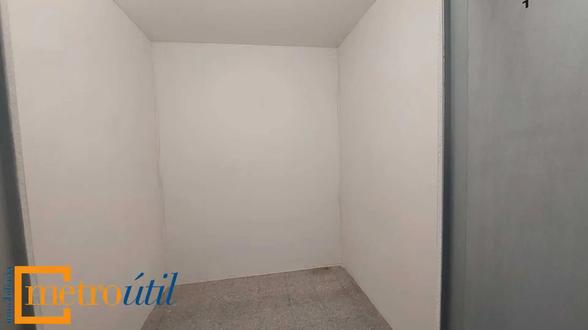 Bedroom of Storage room for sale in Salamanca