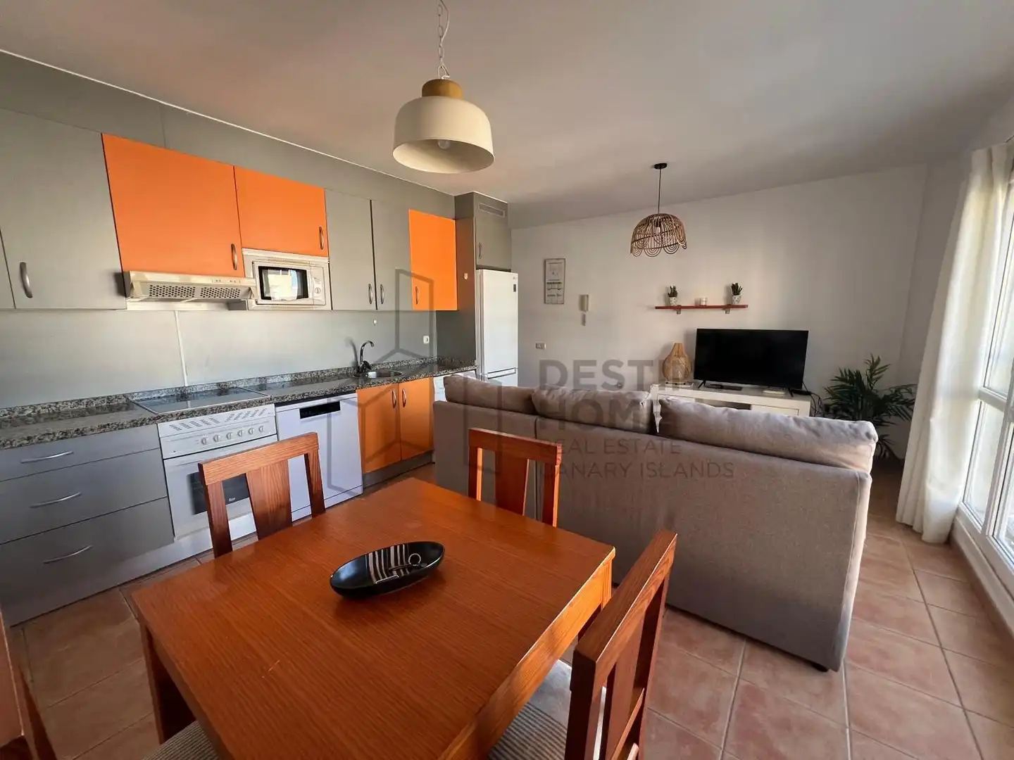 Wohnzimmer von Wohnungen zum Verkauf in La Oliva mit Abstellraum, Möbliert und Gemeinschaftspool