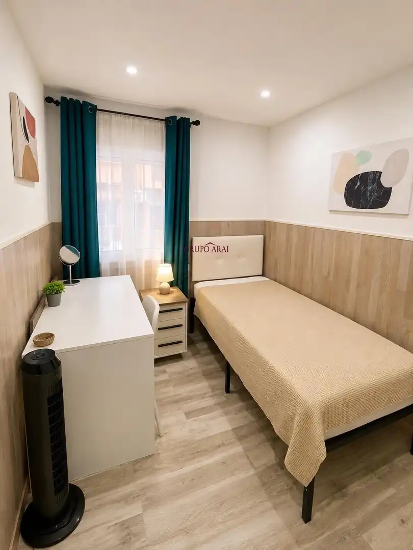 Habitación de Planta baja en venta en Alicante / Alacant