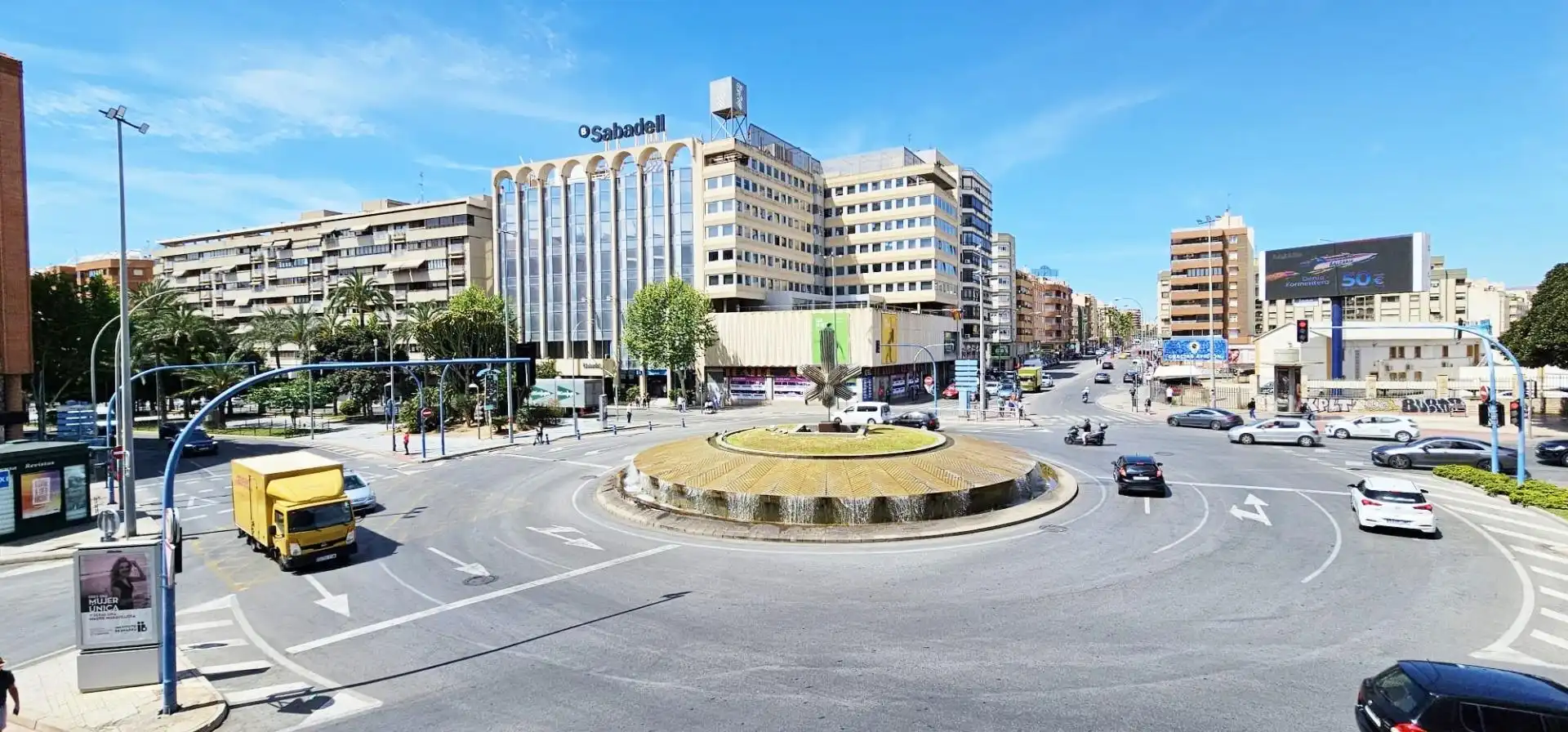 Appartamento con terrazza in affitto a Centro, imagen 16