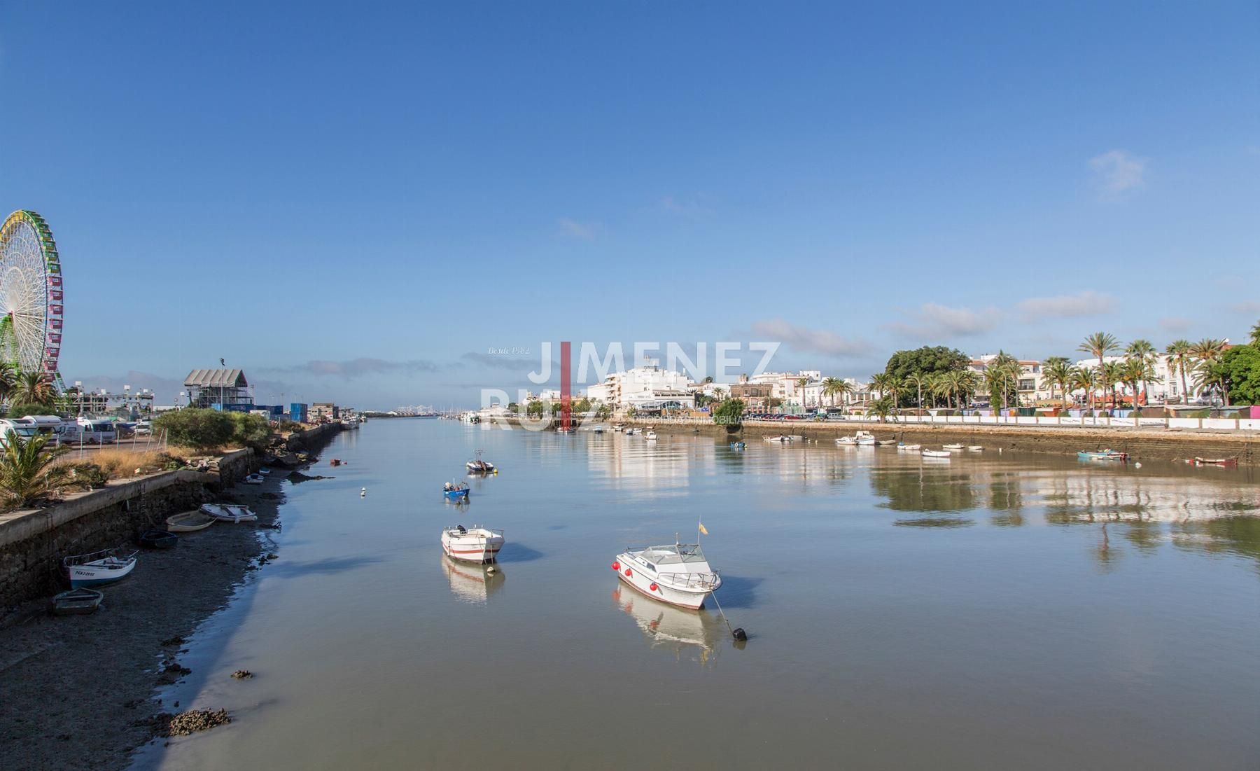 Vista exterior de Casa o xalet en venda en El Puerto de Santa María