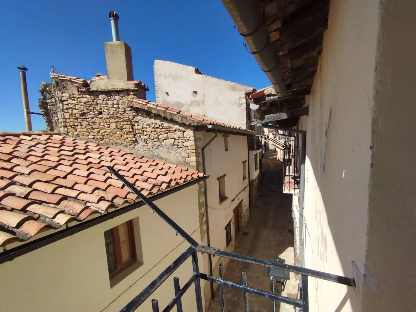 Exterior view of Houses for sale in Villafranca del Cid / Vilafranca
