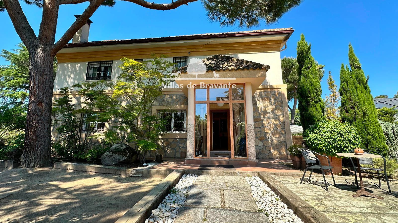 Vista exterior de Casa o xalet en venda en Galapagar amb Calefacció, Parquet i Terrassa