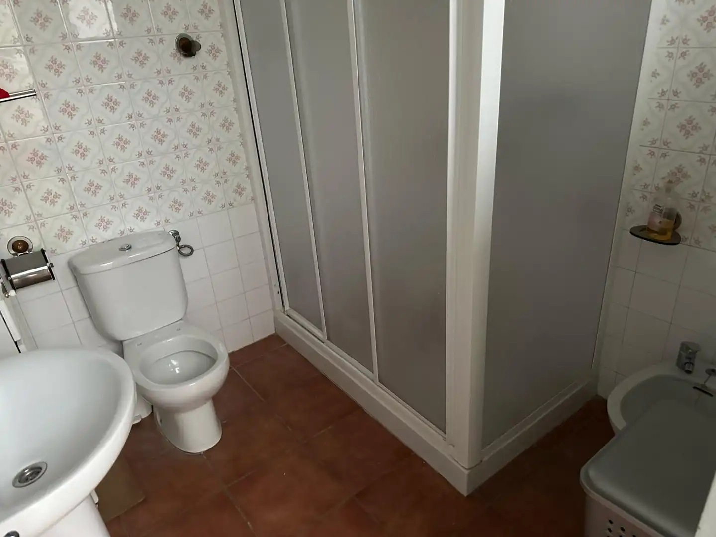 Bany de Casa o xalet en venda en Ubrique amb Terrassa, Traster i Balcó