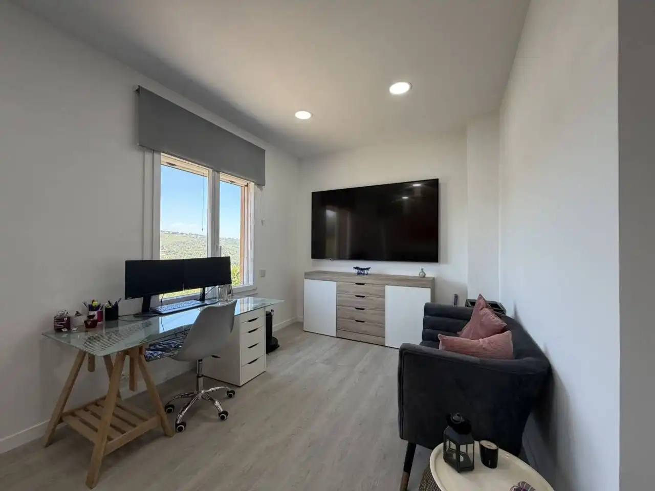 Sala d'estar de Casa o xalet en venda en Vallirana amb Aire condicionat, Calefacció i Terrassa