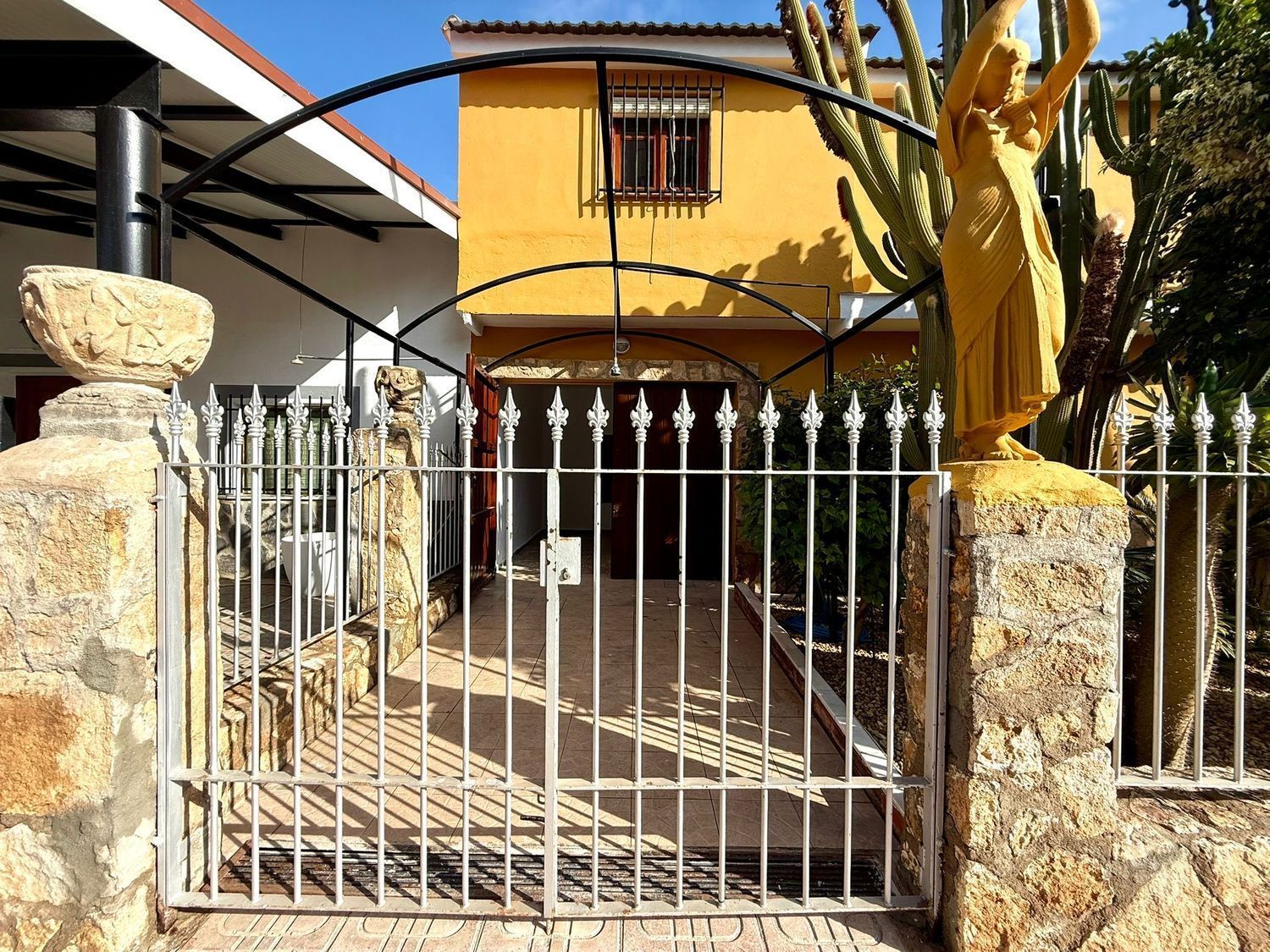 Single-family semi-detached for sale in CALLE EBRO, 12, San Juan de los Terreros