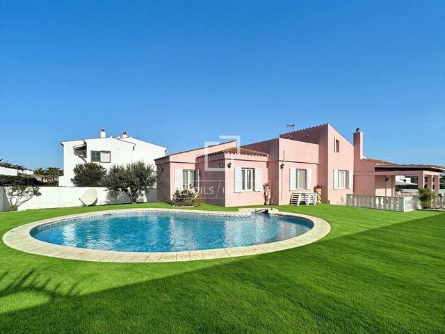 Casa-chalet en Venta en Santa Anna - Sol de l'Est