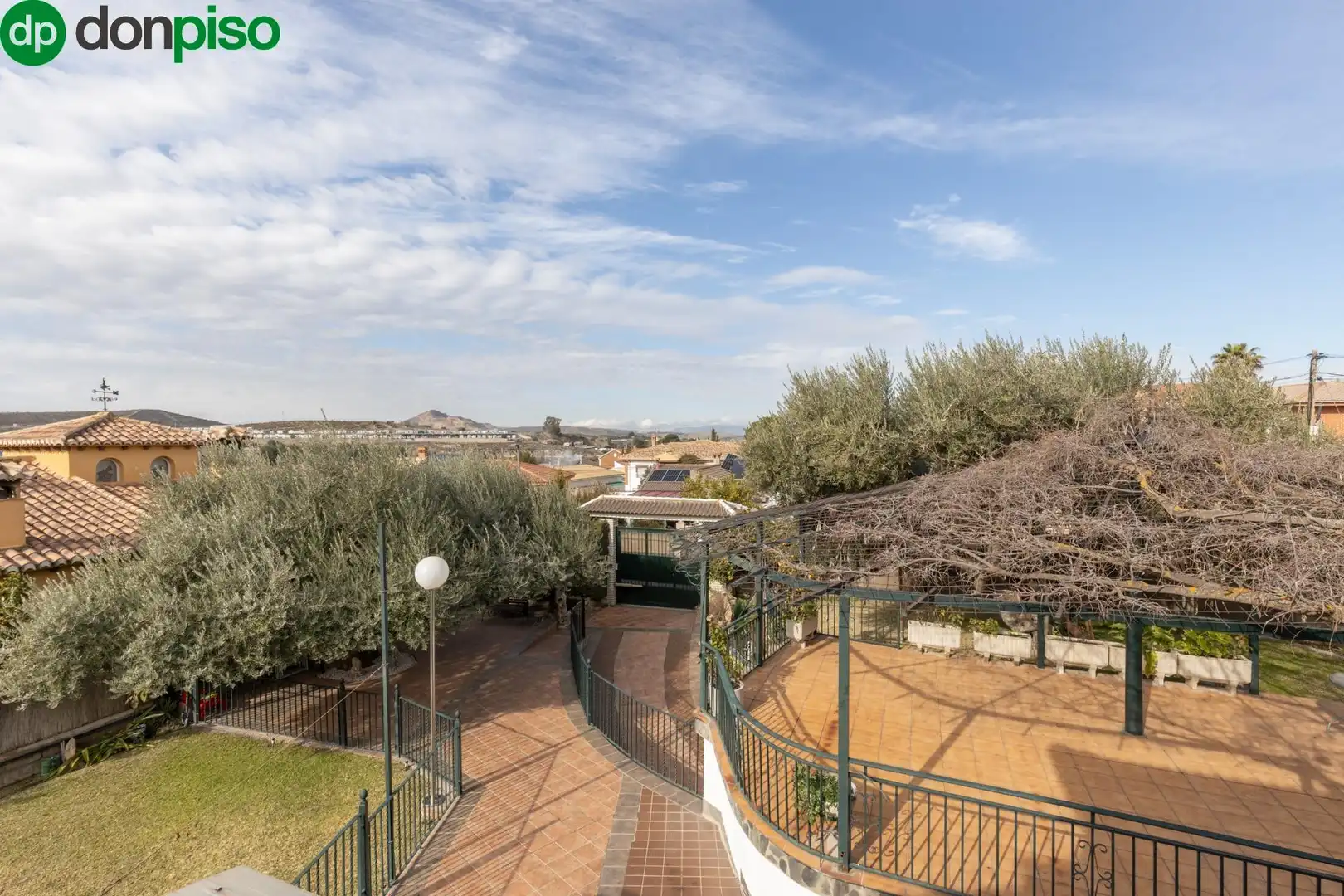 Villa mit Terrasse zum Verkauf in Calle Calle Borgoña, imagen 31