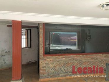 Local comercial en venda a De Bilbao