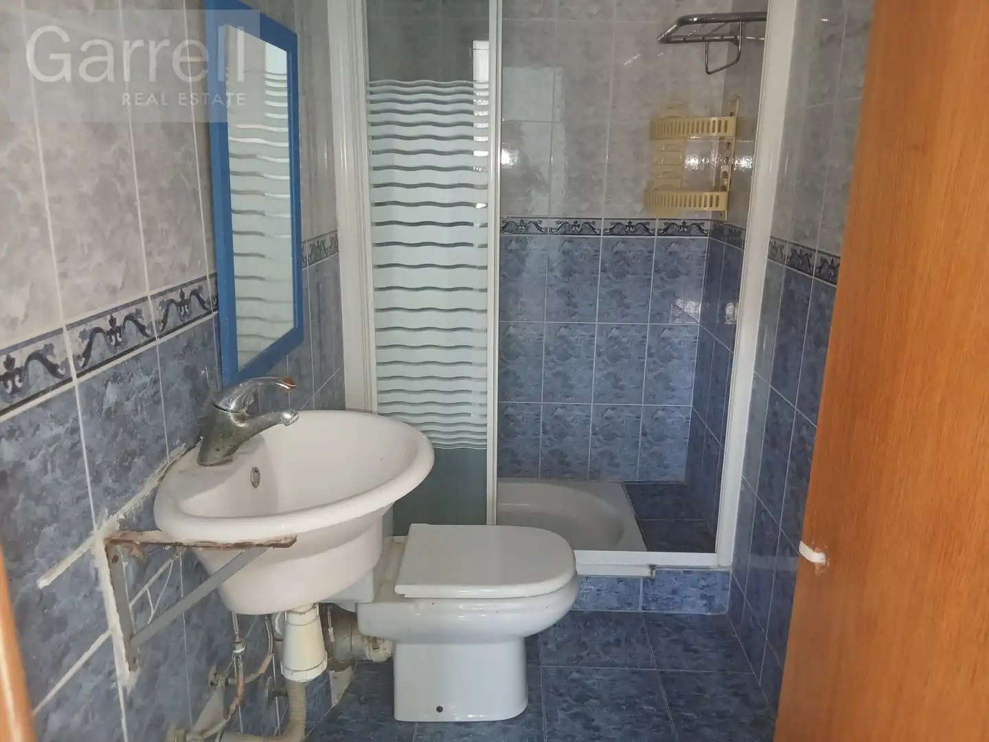Bathroom of Flat for sale in El Vendrell