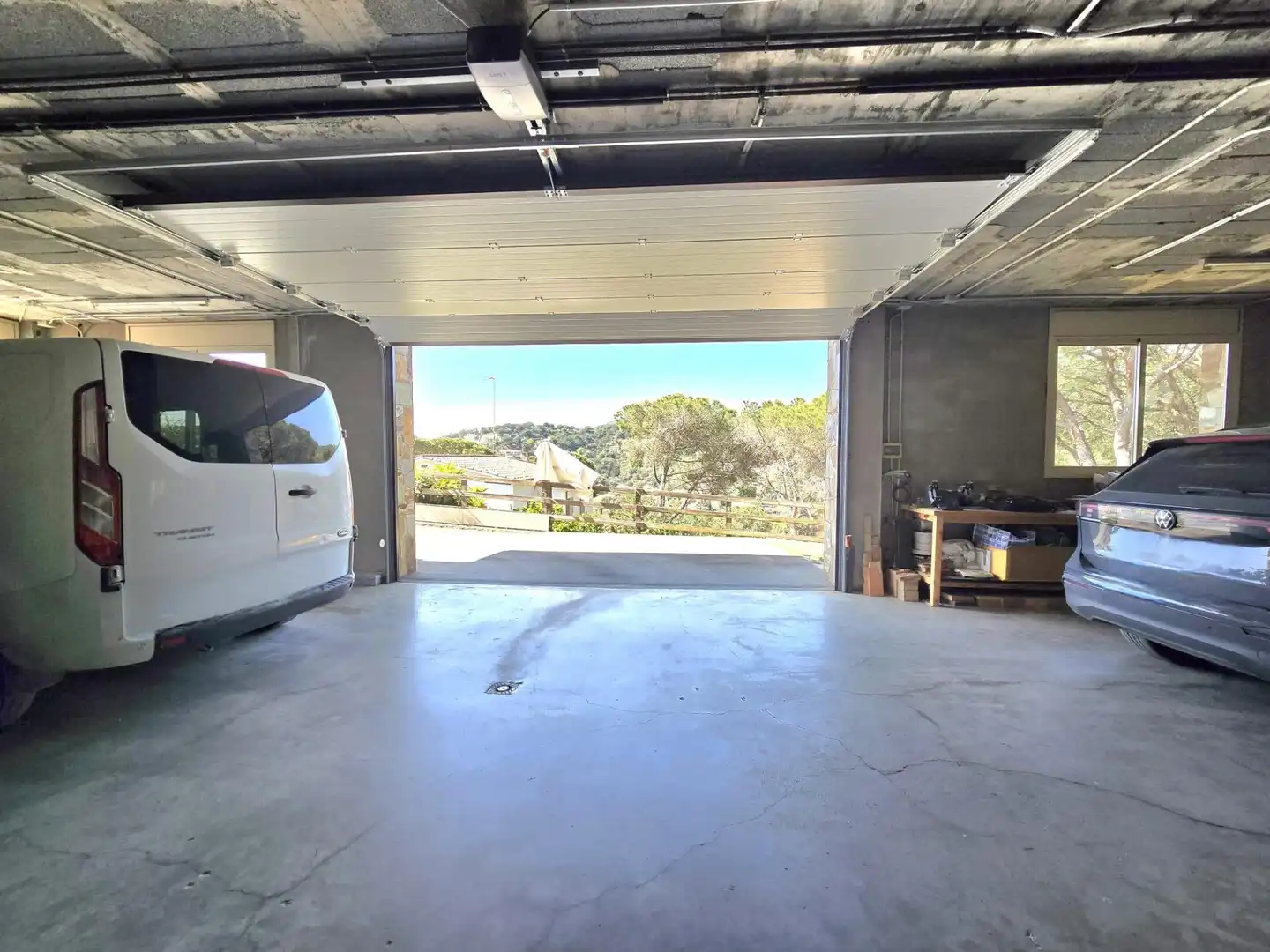 Parking de Casa o chalet en venta en Cabrils con Aire acondicionado, Calefacción y Jardín privado