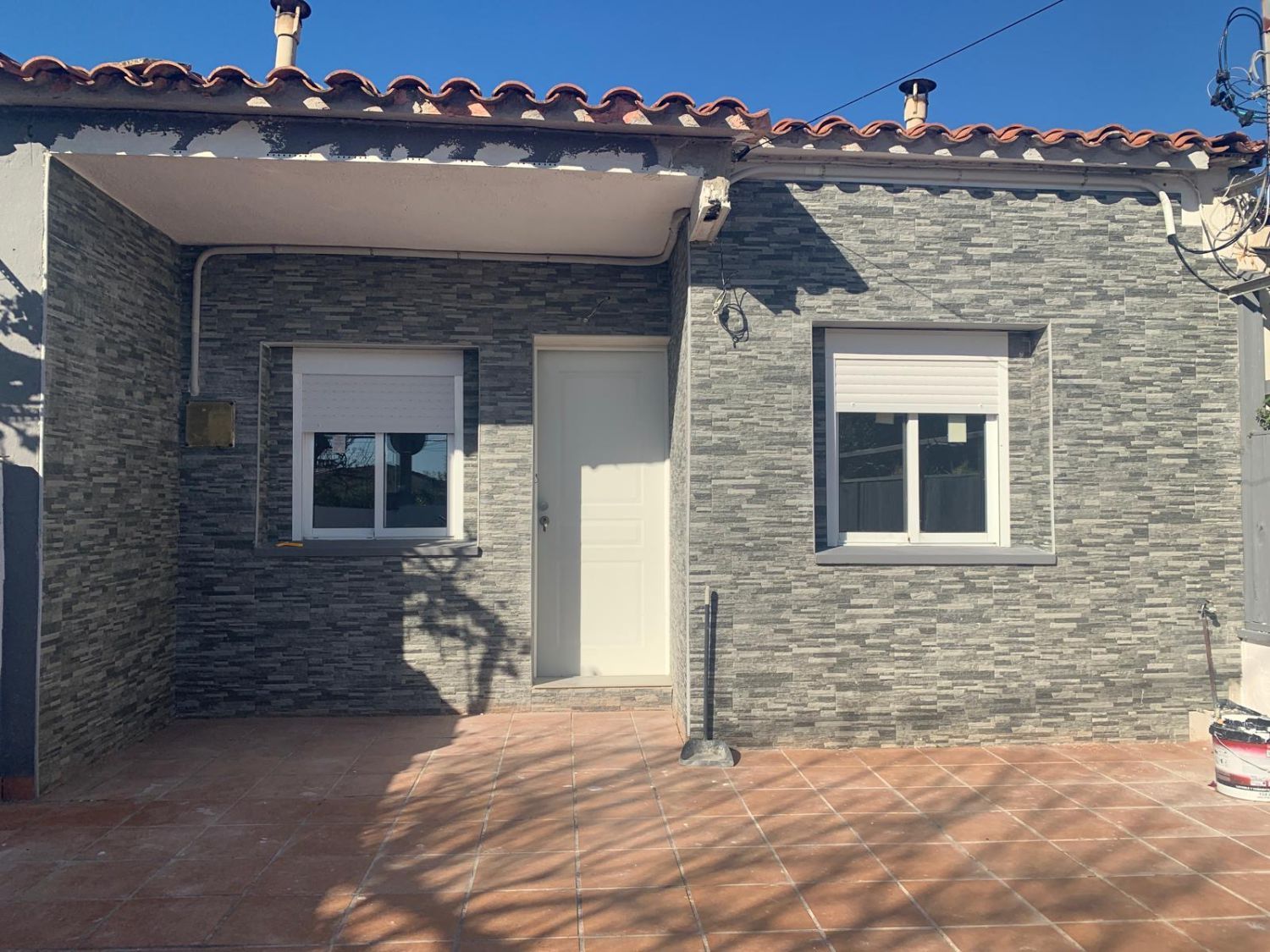 Exterior view of House or chalet for sale in Esparreguera  with Air Conditioner, Heating and Parquet flooring