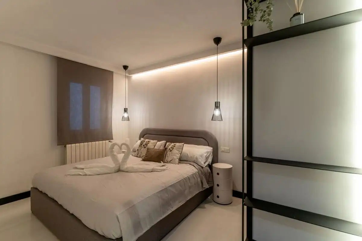 Schlafzimmer von Wohnung zum Verkauf in Madrid mit Klimaanlage, Heizung und Möbliert