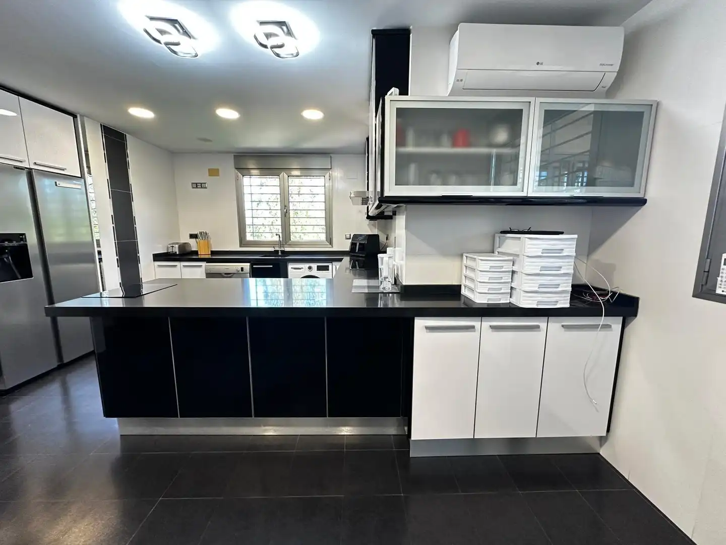 Cuina de Casa o xalet en venda en Llíria amb Aire condicionat, Calefacció i Terrassa