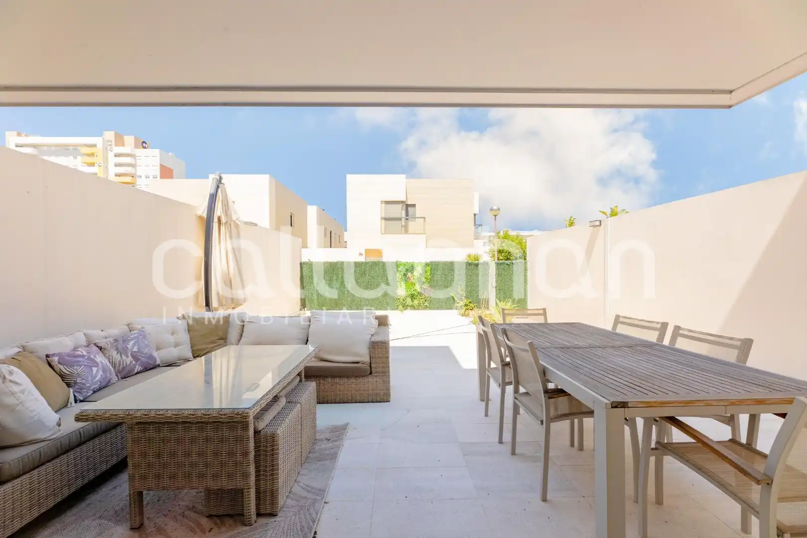 Terrace of Detached homes for rent in Paterna  with Air Conditioner, Heating and Private garden