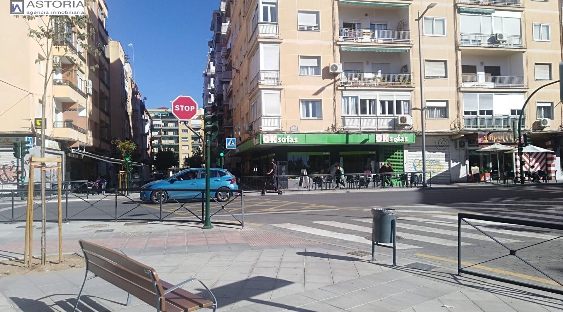 Vista exterior de Garatge de lloguer en  Granada Capital