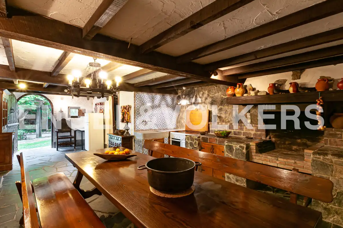 Haus oder Chalet zum Verkauf in Villaviciosa mit Heizung, Privatgarten und Parkett