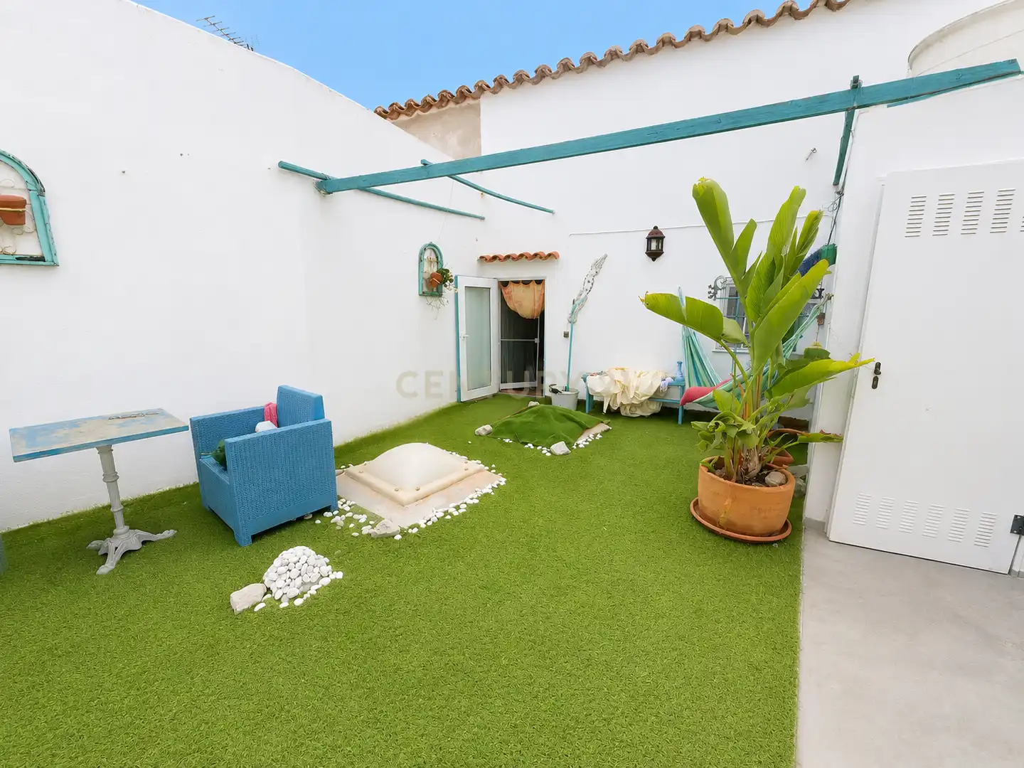 Terrassa de Casa adosada en venda en Eivissa amb Jardí privat, Traster i Piscina