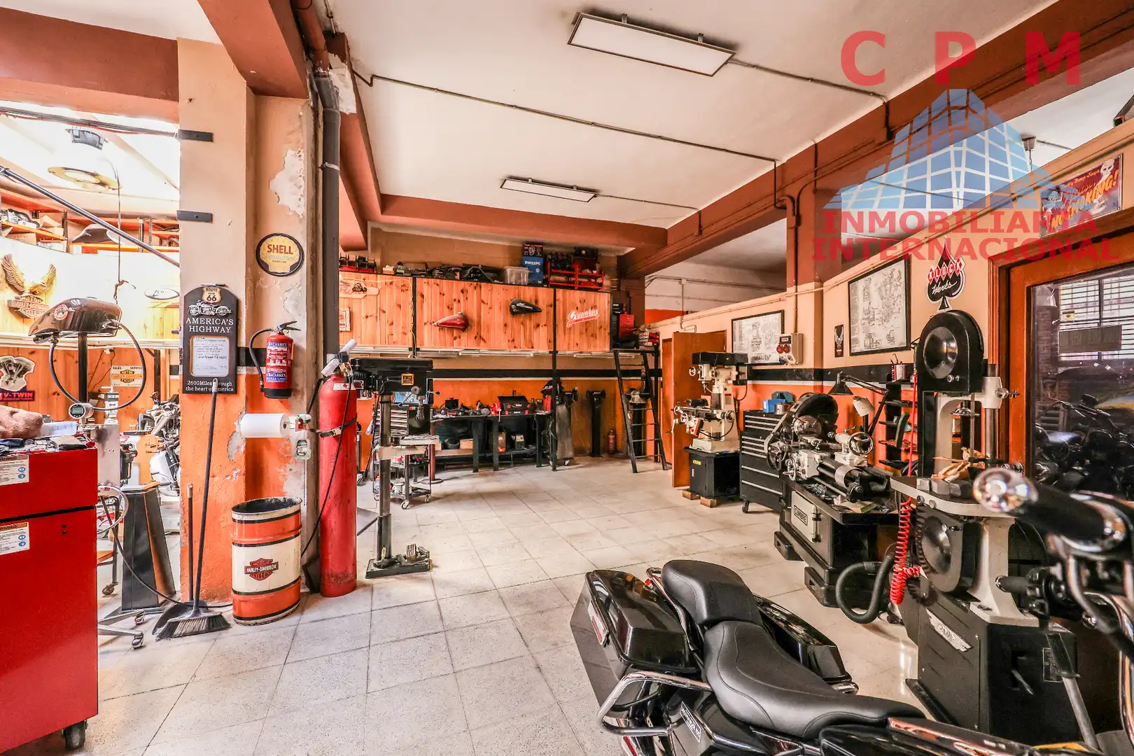 Nave industrial en venta en Tetuán