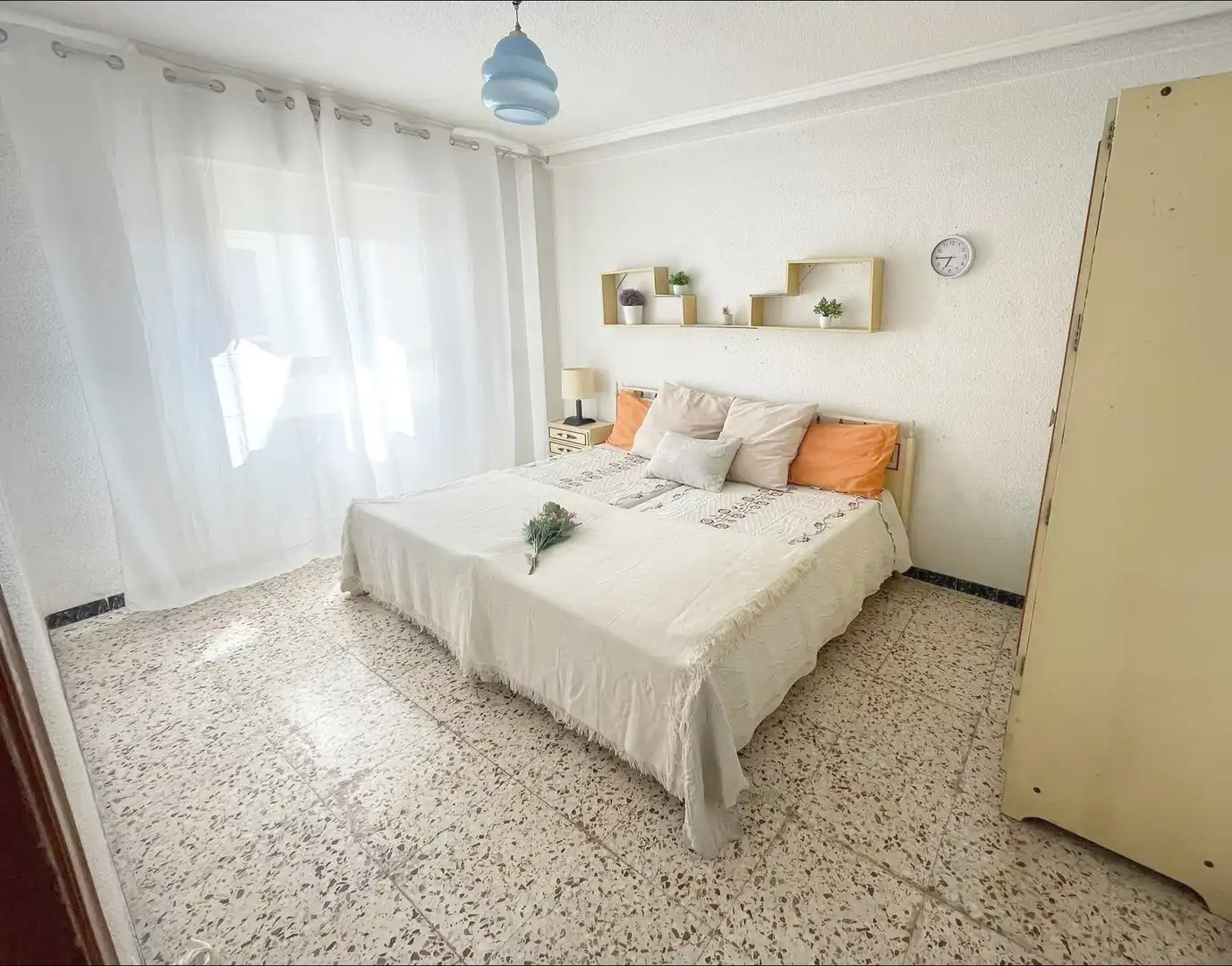 Habitación de Piso en venta en Elche / Elx con Amueblado y Balcón